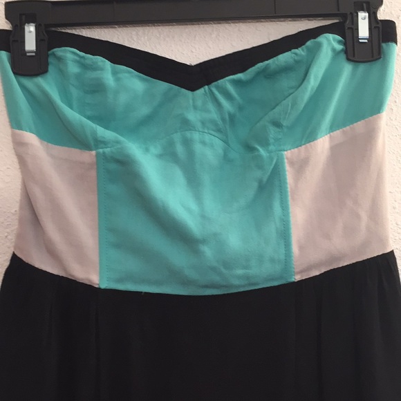 Sparkle & Fade strapless dress - Picture 2 of 5